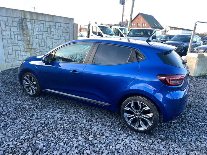 Renault Clio 2021