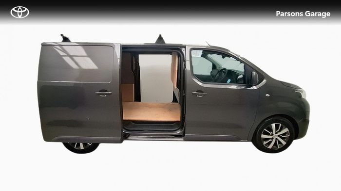 Toyota Proace 2022