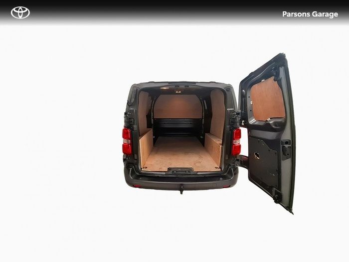 Toyota Proace 2022