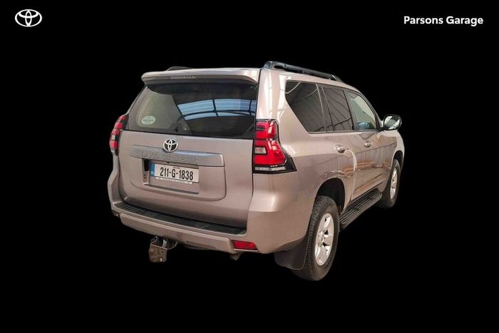 Toyota Landcruiser 2021