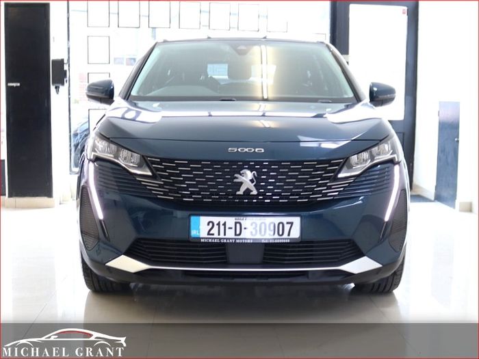 Peugeot 5008 2021