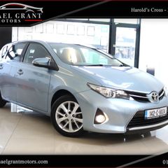 Toyota Auris 2014