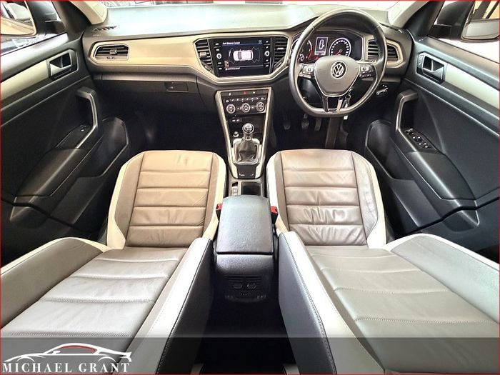 Volkswagen T-Roc 2021