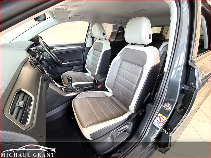 Volkswagen T-Roc 2021