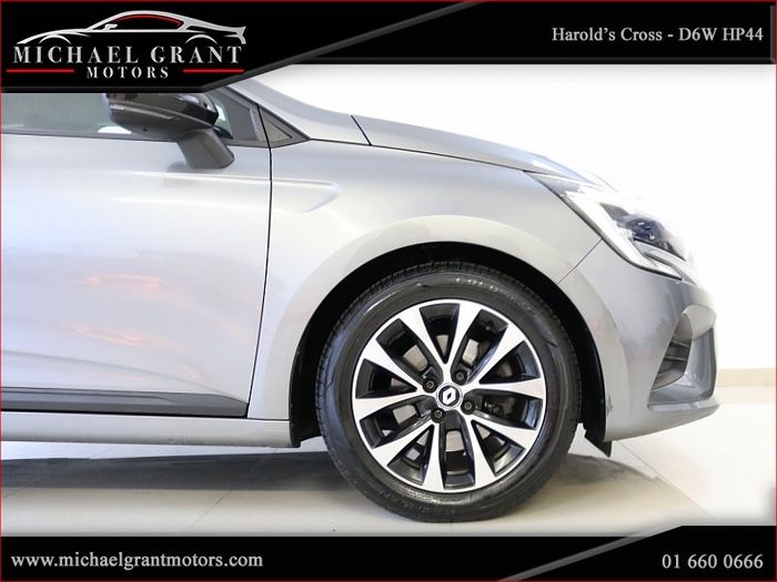 Renault Clio 2023