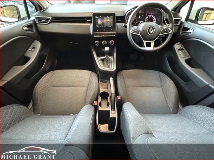 Renault Clio 2023