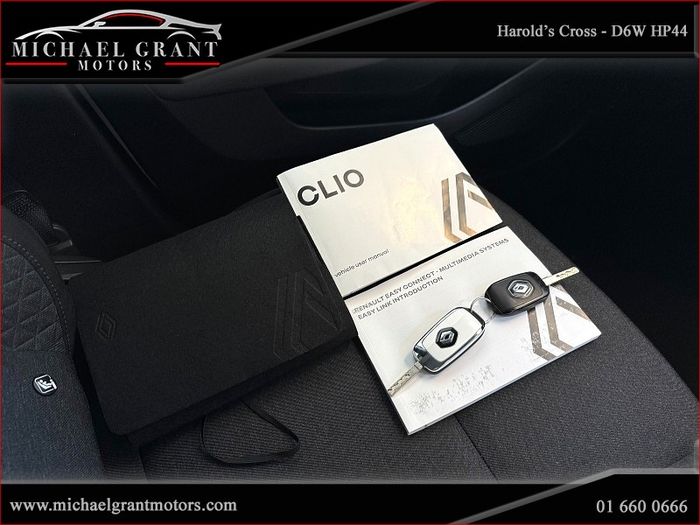 Renault Clio 2023