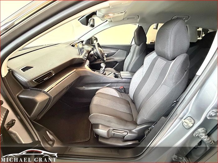 Peugeot 3008 2020