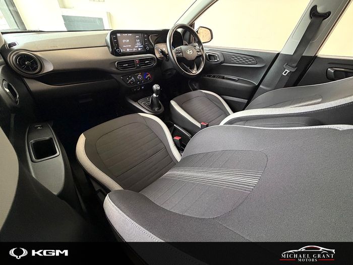 Hyundai i10 2023