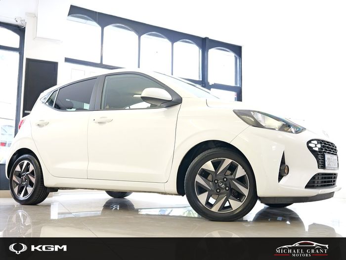 Hyundai i10 2023
