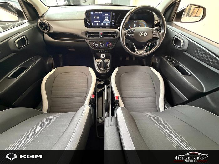 Hyundai i10 2023