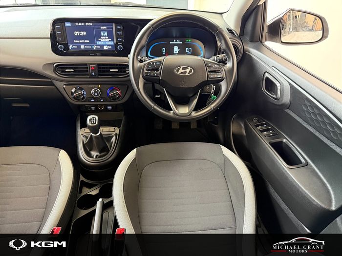 Hyundai i10 2023