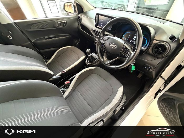 Hyundai i10 2023