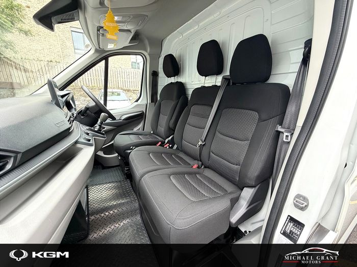 Maxus Deliver 9 2024