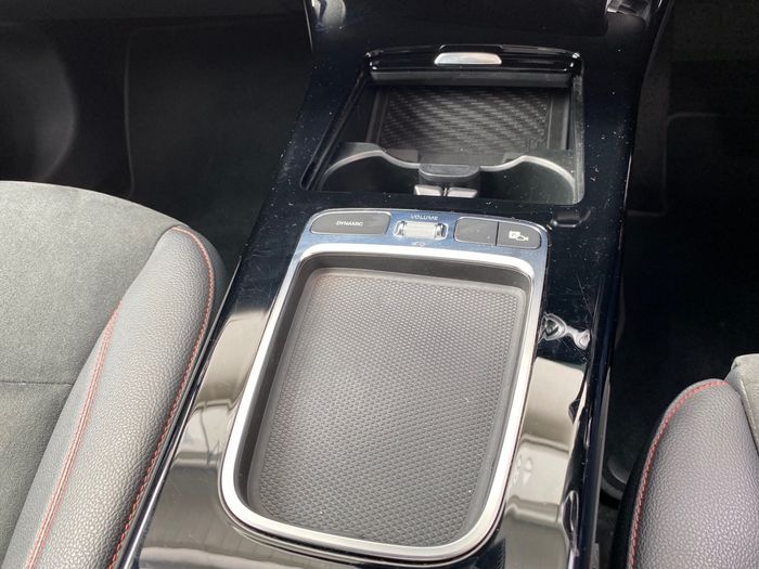 Mercedes-Benz CLA 2024