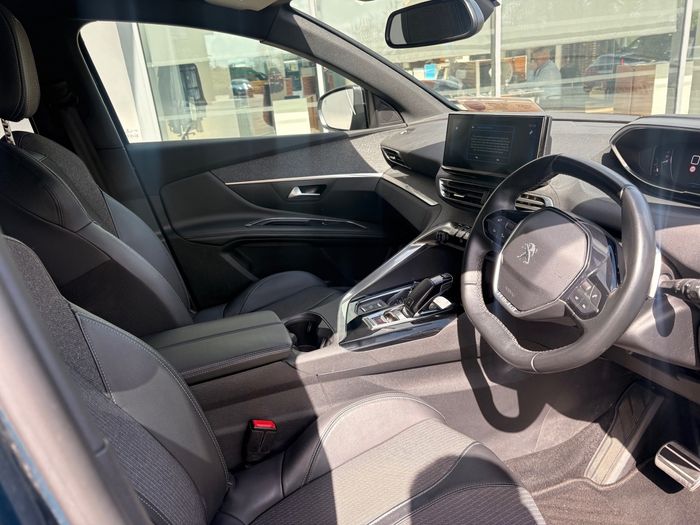 Peugeot 3008 2023