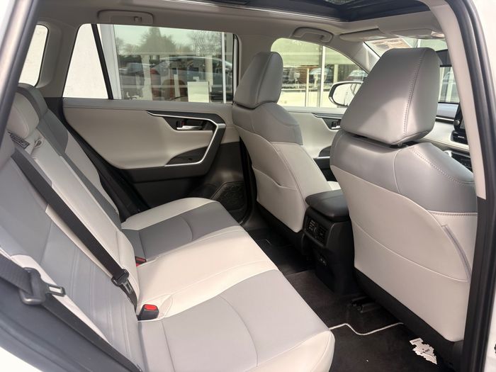 Toyota Rav4 2025