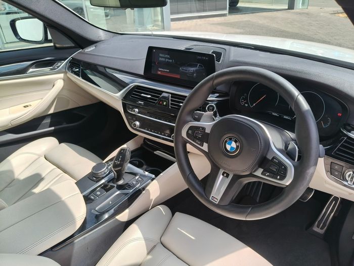 BMW 5 Series 2019