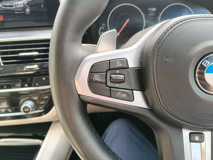 BMW 5 Series 2019