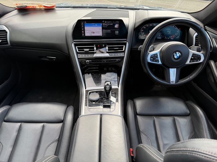 BMW 8 Series 2021