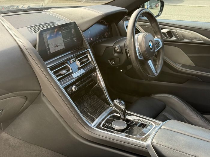 BMW 8 Series 2021