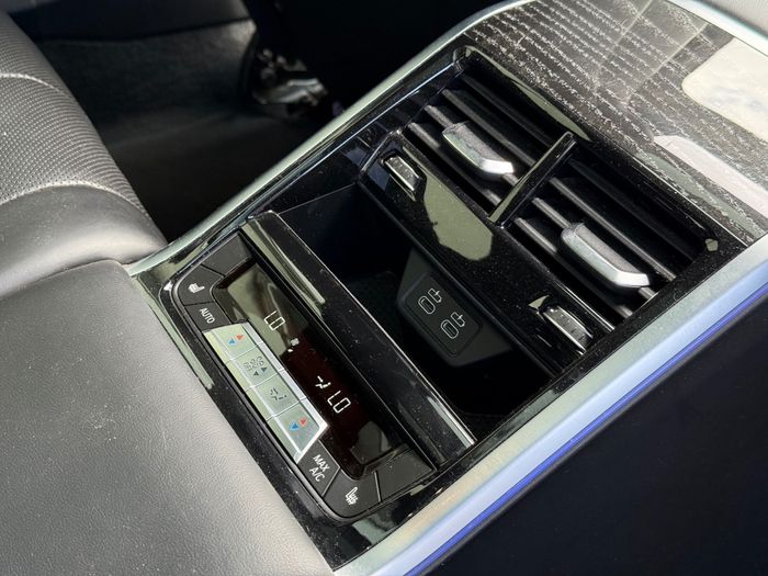 BMW 8 Series 2021