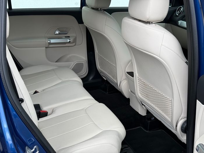 Mercedes-Benz GLB 2023