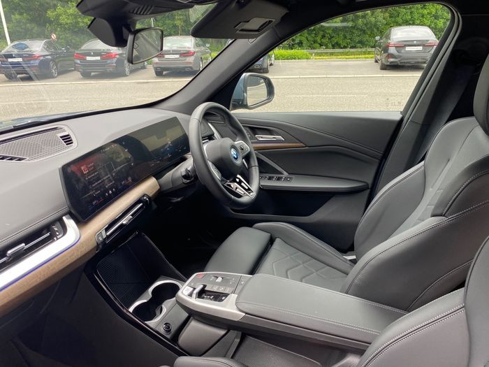 BMW iX1 2026