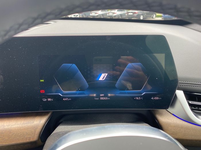 BMW iX1 2026