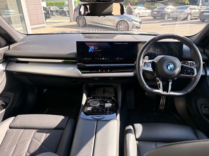 BMW 5 Series 2024