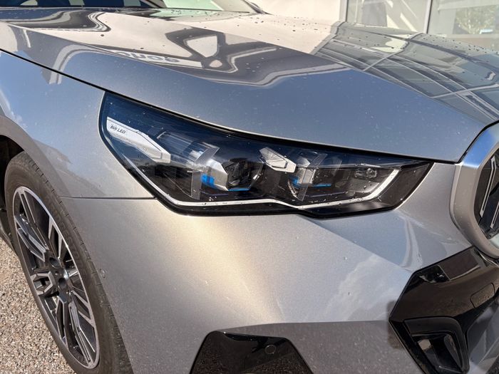 BMW 5 Series 2024