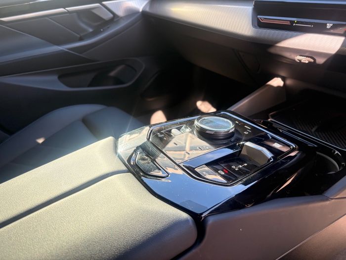 BMW 5 Series 2025