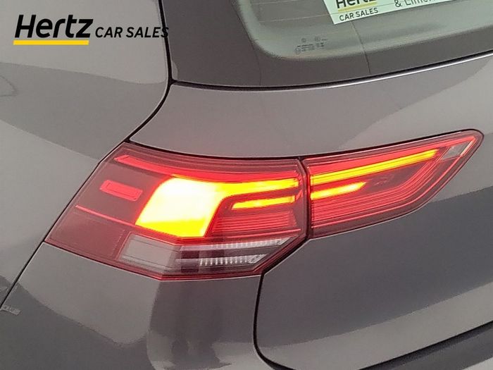 Volkswagen Golf 2024