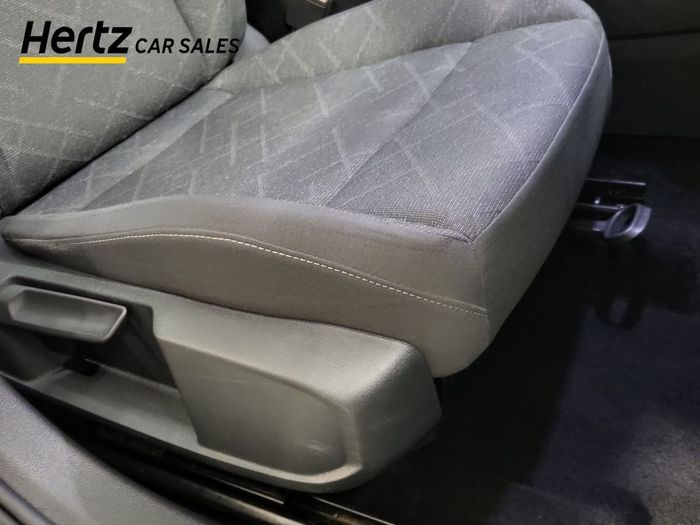 Volkswagen Golf 2024