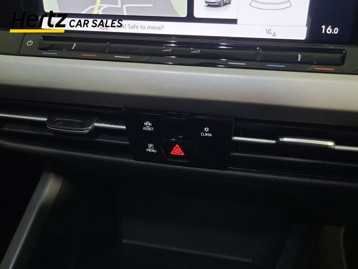 Volkswagen Golf 2024