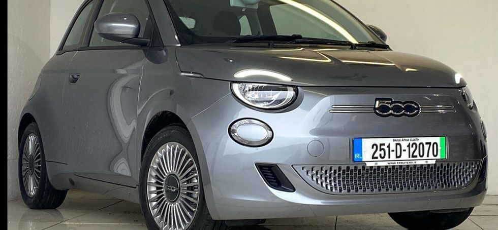 Fiat 500e 2025