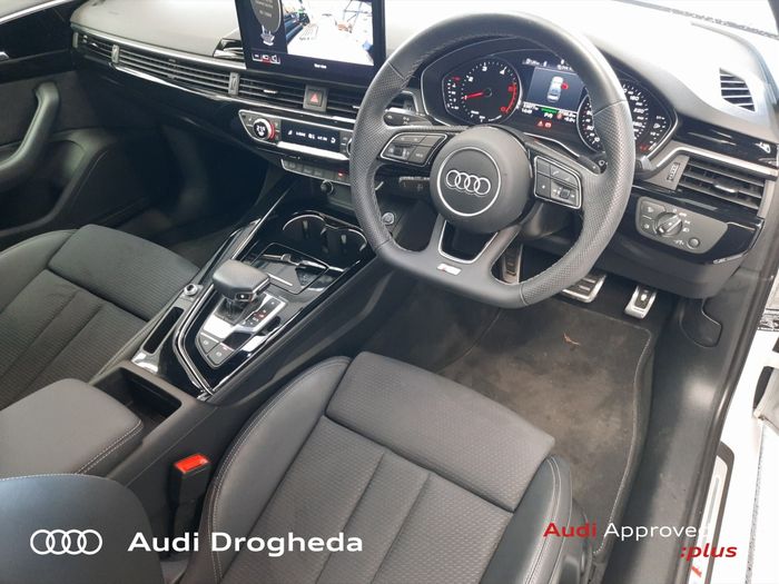 Audi A4 2024