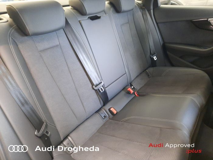 Audi A4 2024