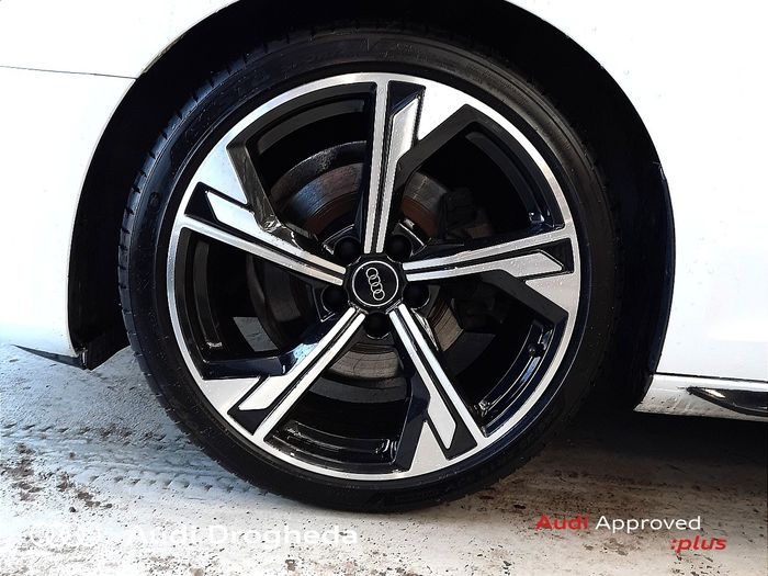 Audi A4 2024