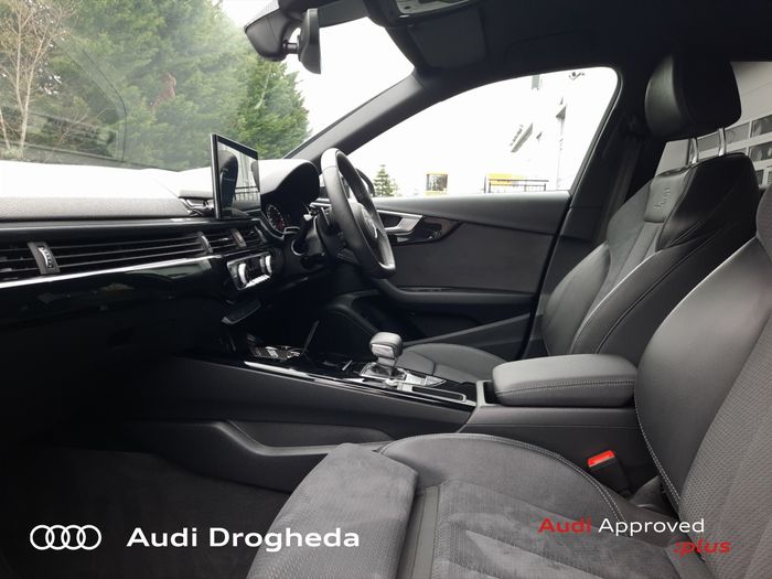 Audi A4 2024