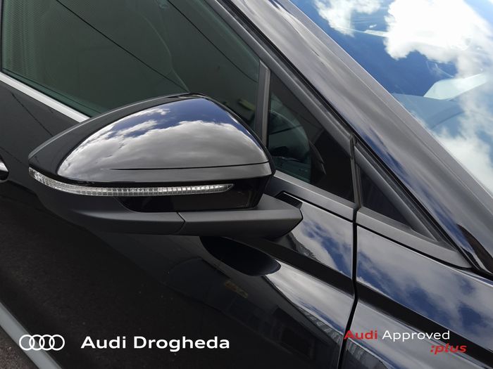 Audi Q4 E-tron 2023