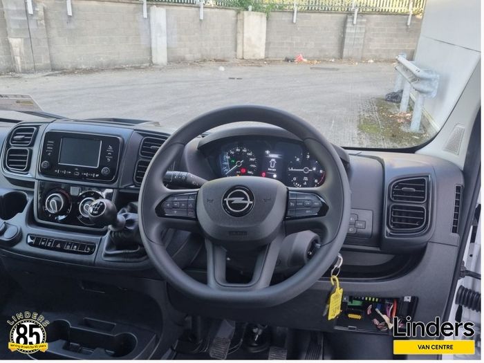 Opel Movano 2027