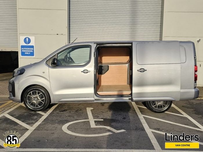 Opel Vivaro 2025
