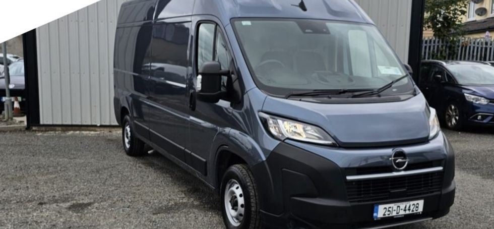 Opel Movano 2025