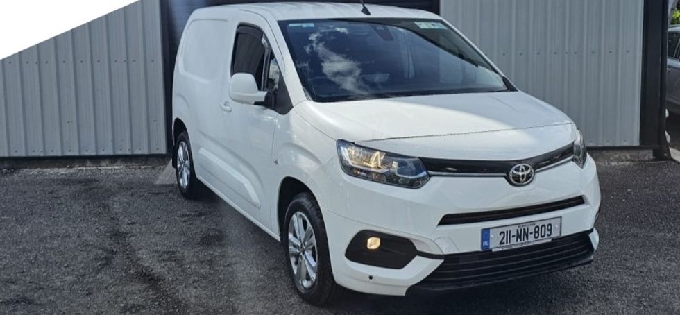 Toyota Proace 2021