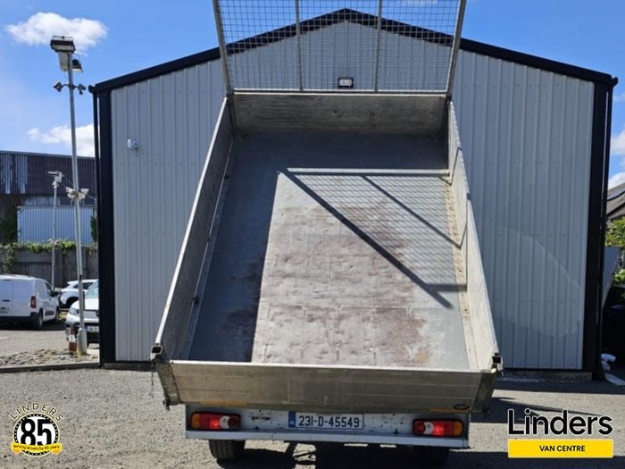 Renault Master 2023