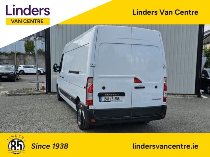 Renault Master 2024