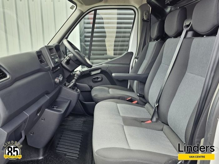 Renault Master 2024