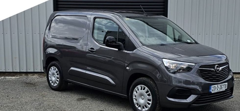 Opel Combo 2023