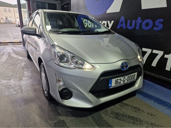 Toyota Aqua 2016